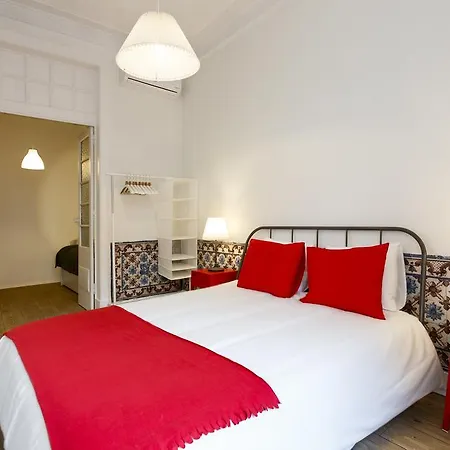 Whome | Fanqueiros Downtown Typical Appartement